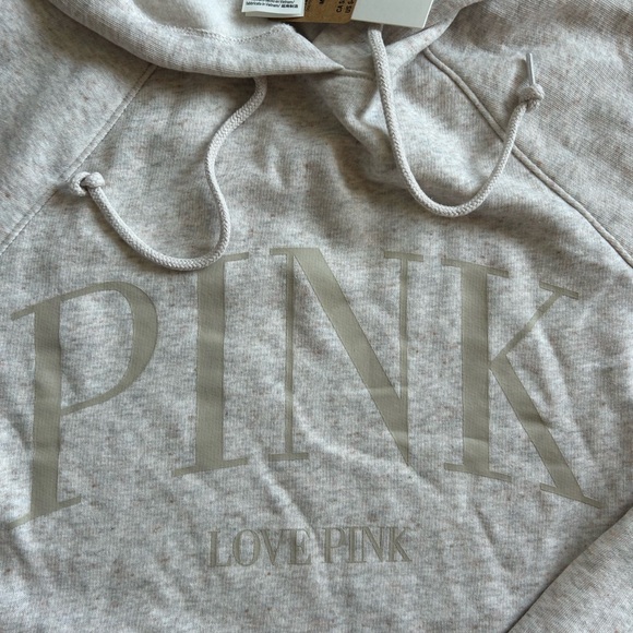 PINK VICTORIA SECRET EVERYDAY FLEECE HOODIE | Medium| New - Picture 4 of 6